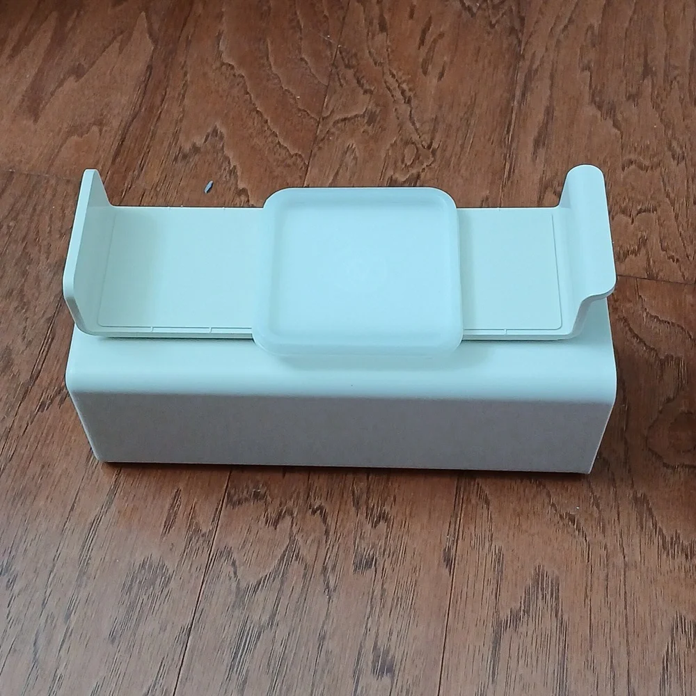 Tupperware Cheese Keeper Cracker Kitchen Storage Organization Beige Fridge